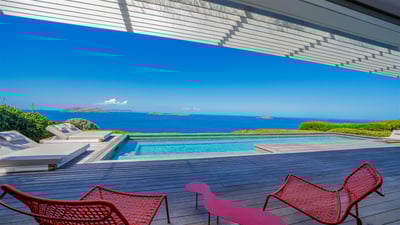 Luxury Villa Photo #18