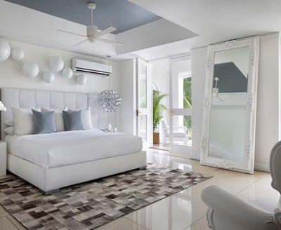 Luxury Villa Photo #35