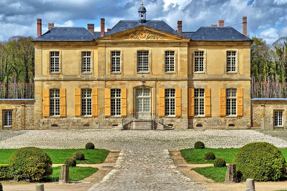 Chateau de Villette estate rental - 3