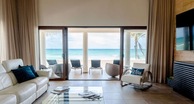 Luxury Villa Photo #11