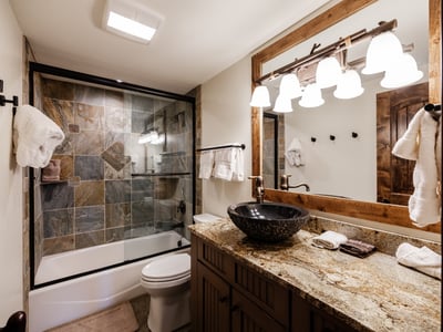 Luxury Villa Photo #25