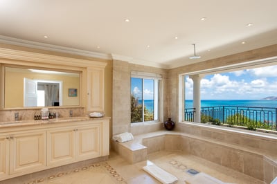 Luxury Villa Photo #34
