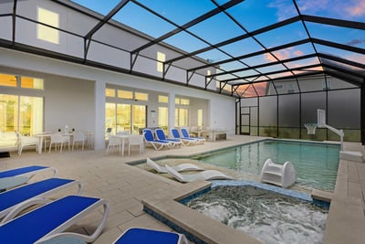 Luxury Villa Photo #4