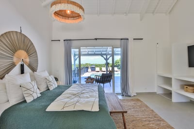 Luxury Villa Photo #20