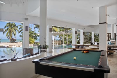 Luxury Villa Photo #32