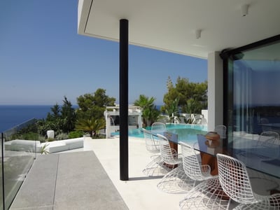 Luxury Villa Photo #12