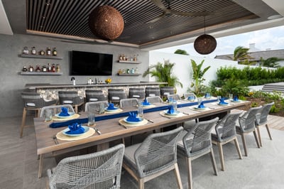 Luxury Villa Photo #11