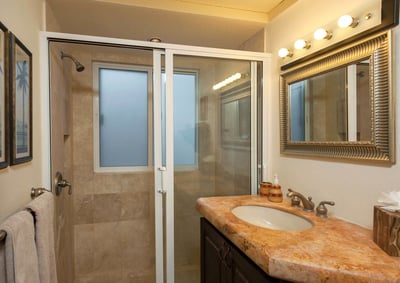 Luxury Villa Photo #26