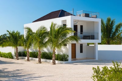Luxury Villa Photo #4