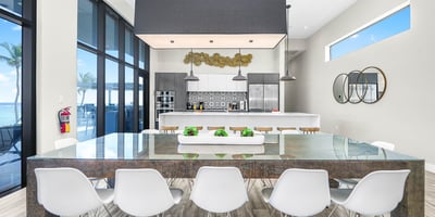 Luxury Villa Photo #15