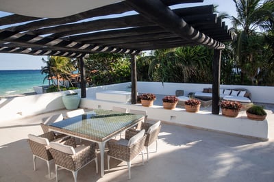 Luxury Villa Photo #10