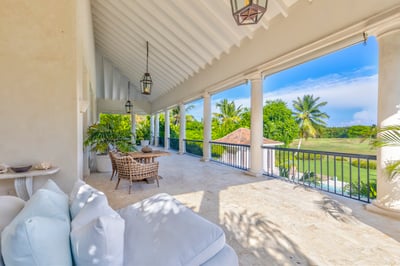 Luxury Villa Photo #28