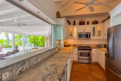 Luxury Villa Photo #19