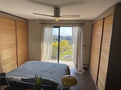Luxury Villa Photo #14