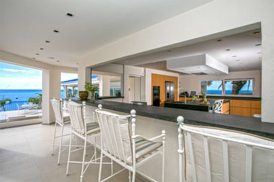 Luxury Villa Photo #16