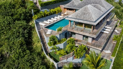 Luxury Villa Photo #2