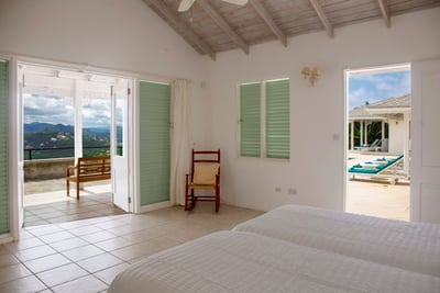 Luxury Villa Photo #50