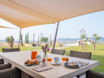 Luxury Villa Photo #8
