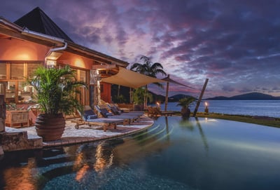 Luxury Villa Photo #6
