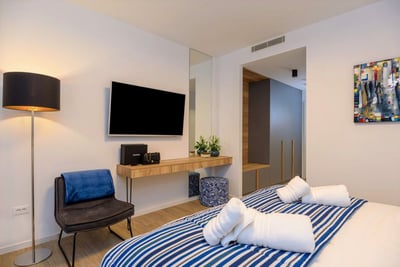 Luxury Villa Photo #34
