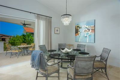 Luxury Villa Photo #11