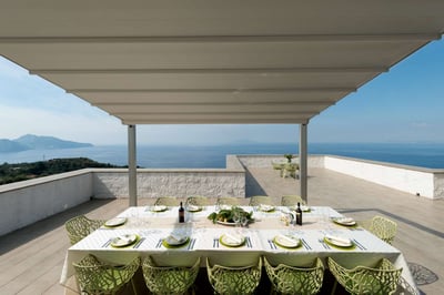 Luxury Villa Photo #13