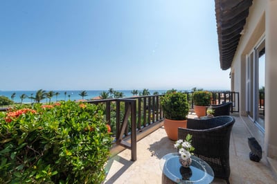 Luxury Villa Photo #28