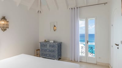 Luxury Villa Photo #41