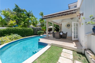 Luxury Villa Photo #2