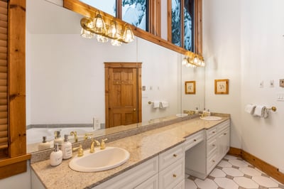 Luxury Villa Photo #8