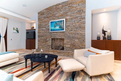 Luxury Villa Photo #10