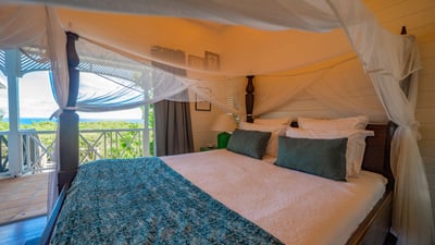 Luxury Villa Photo #27
