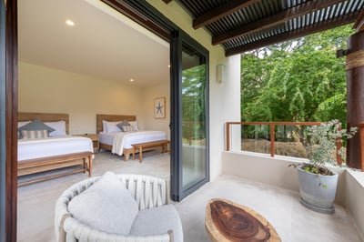 Luxury Villa Photo #42