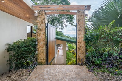 Luxury Villa Photo #55
