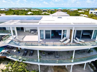 Luxury Villa Photo #5