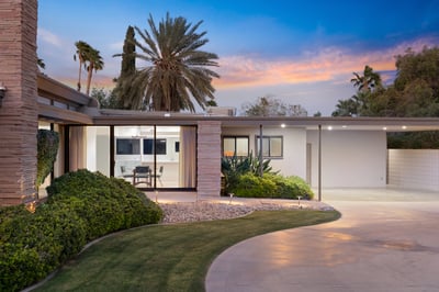 Luxury Villa Photo #6