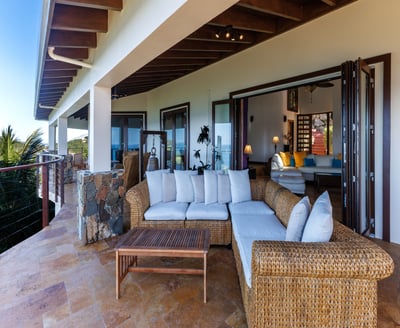 Luxury Villa Photo #12