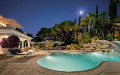 Luxury Villa Photo #2