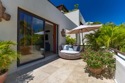 Luxury Villa Photo #7
