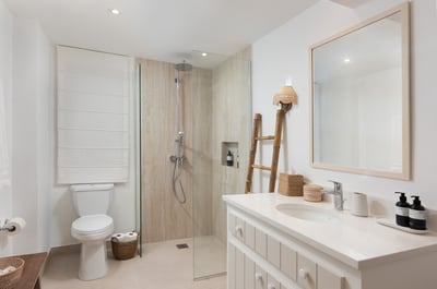 Luxury Villa Photo #25