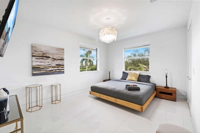 Luxury Villa Photo #41