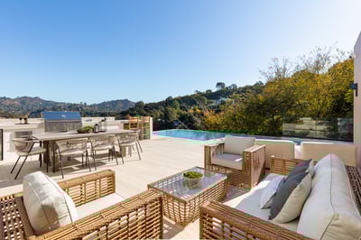 Luxury Villa Photo #6