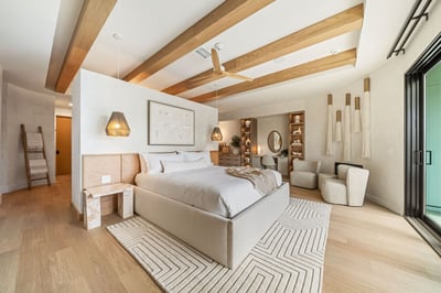 Luxury Villa Photo #58