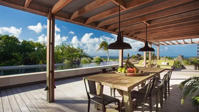 Luxury Villa Photo #26