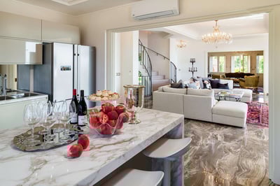 Luxury Villa Photo #36