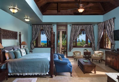 Luxury Villa Photo #17