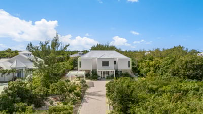 Luxury Villa Photo #5