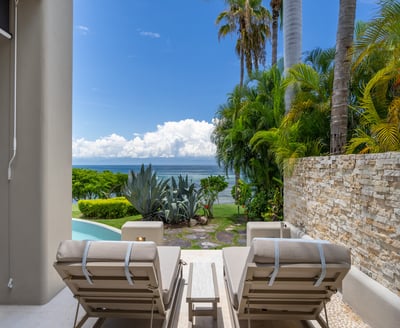 Luxury Villa Photo #15
