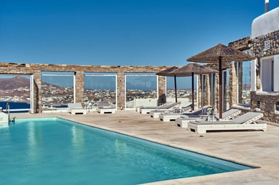Luxury Villa Photo #2