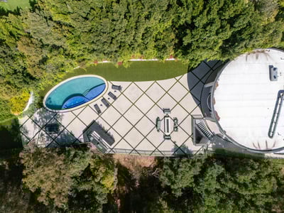 Luxury Villa Photo #3